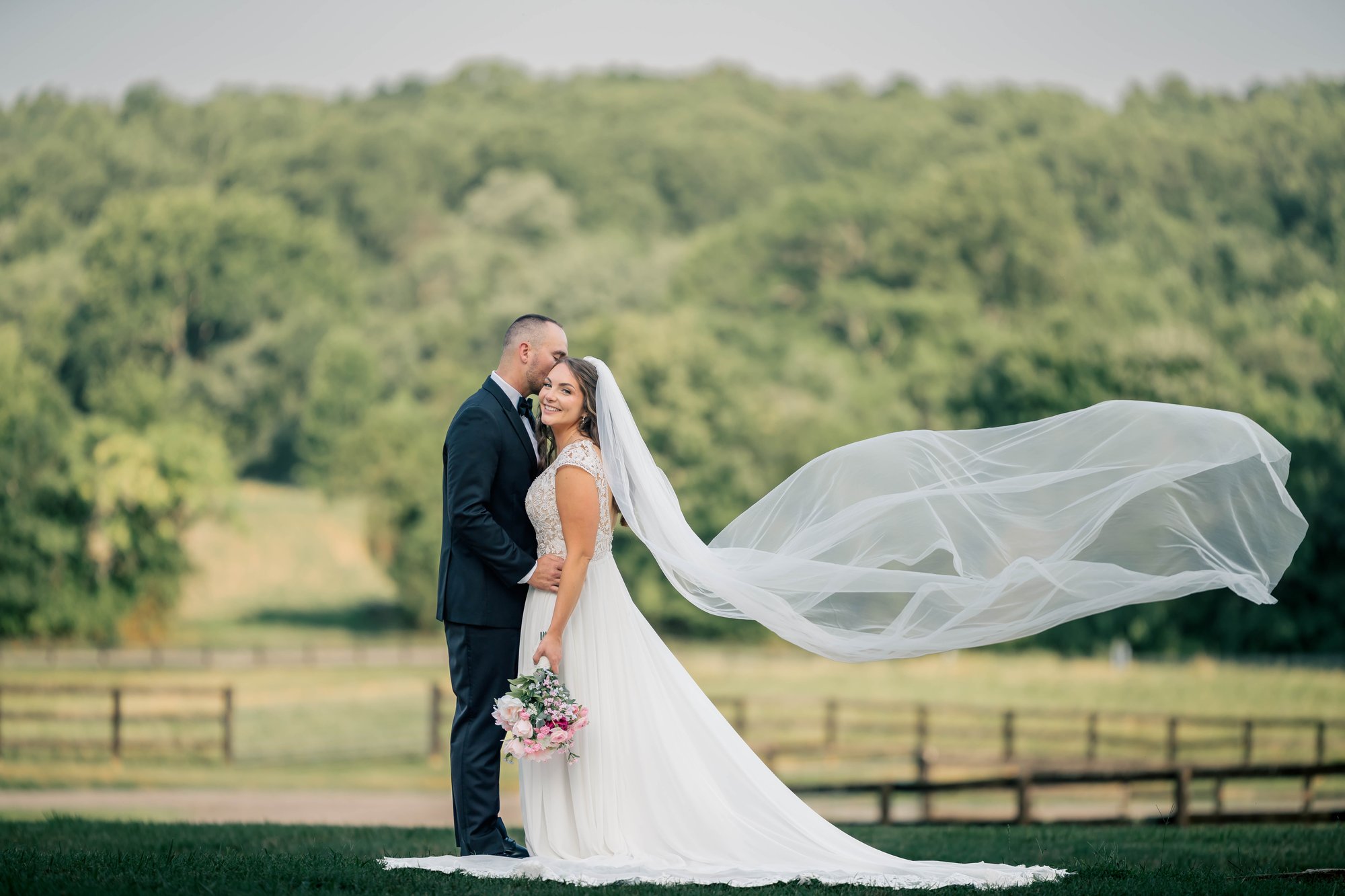 Wedding photo of a Virginia couple at Rixey Manor captured by Virginia Wedding Photographer Stephanie Grooms Artistry